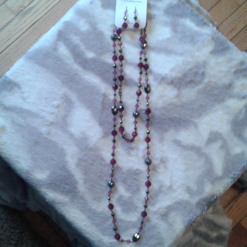 Croft&Barrow ladies necklace & earrings